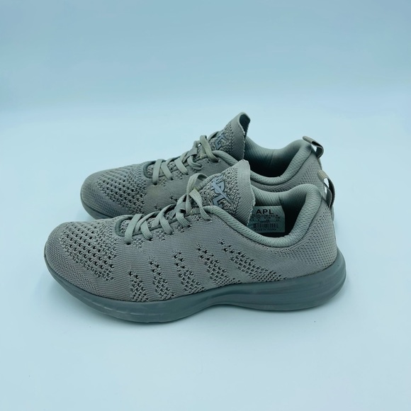 APL Techloom Pro Athletic Flyknit Sneakers In Tundra Ivory - Picture 3 of 10